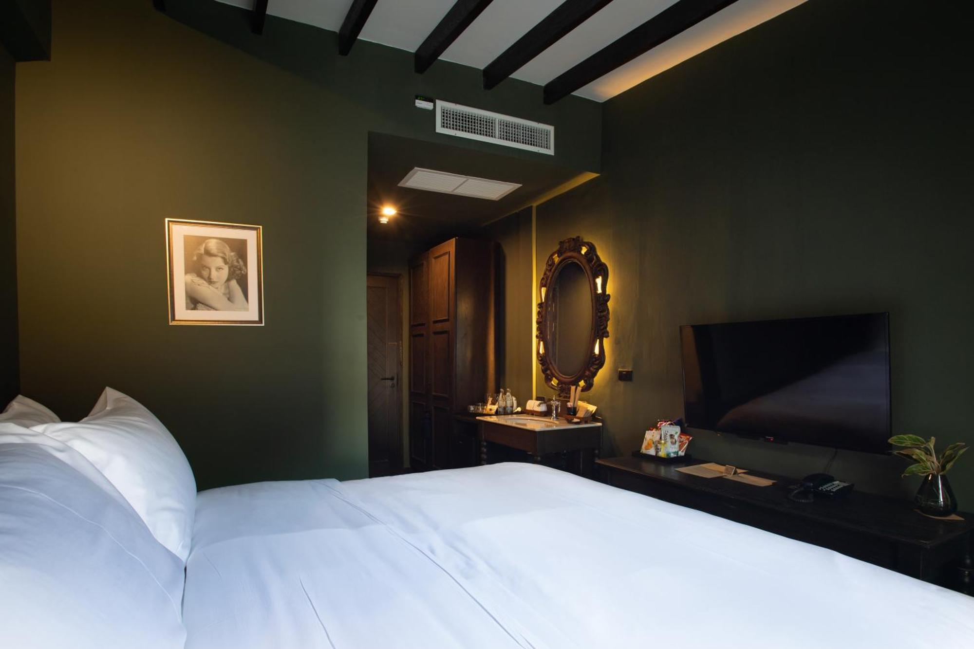 Baan Tuk Din Hotel Bangkok Extérieur photo